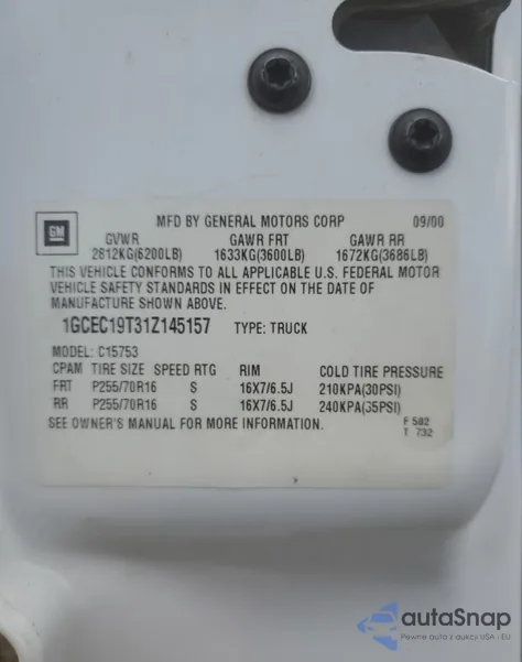 2001 Chevrolet Silverado C1500 из США, поврежденный, VIN 1GCEC19T31Z145157